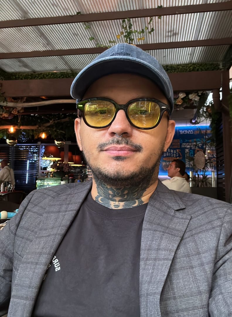 B1FA14B3-90E1-4A63-A3EE-844ECF84D65B (1) B1FA14B3-90E1-4A63-A3EE-844ECF84D65B (1)